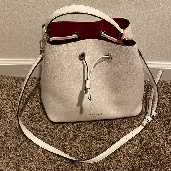 KATE SPADE BUCKET BAG - Picture 2 of 4